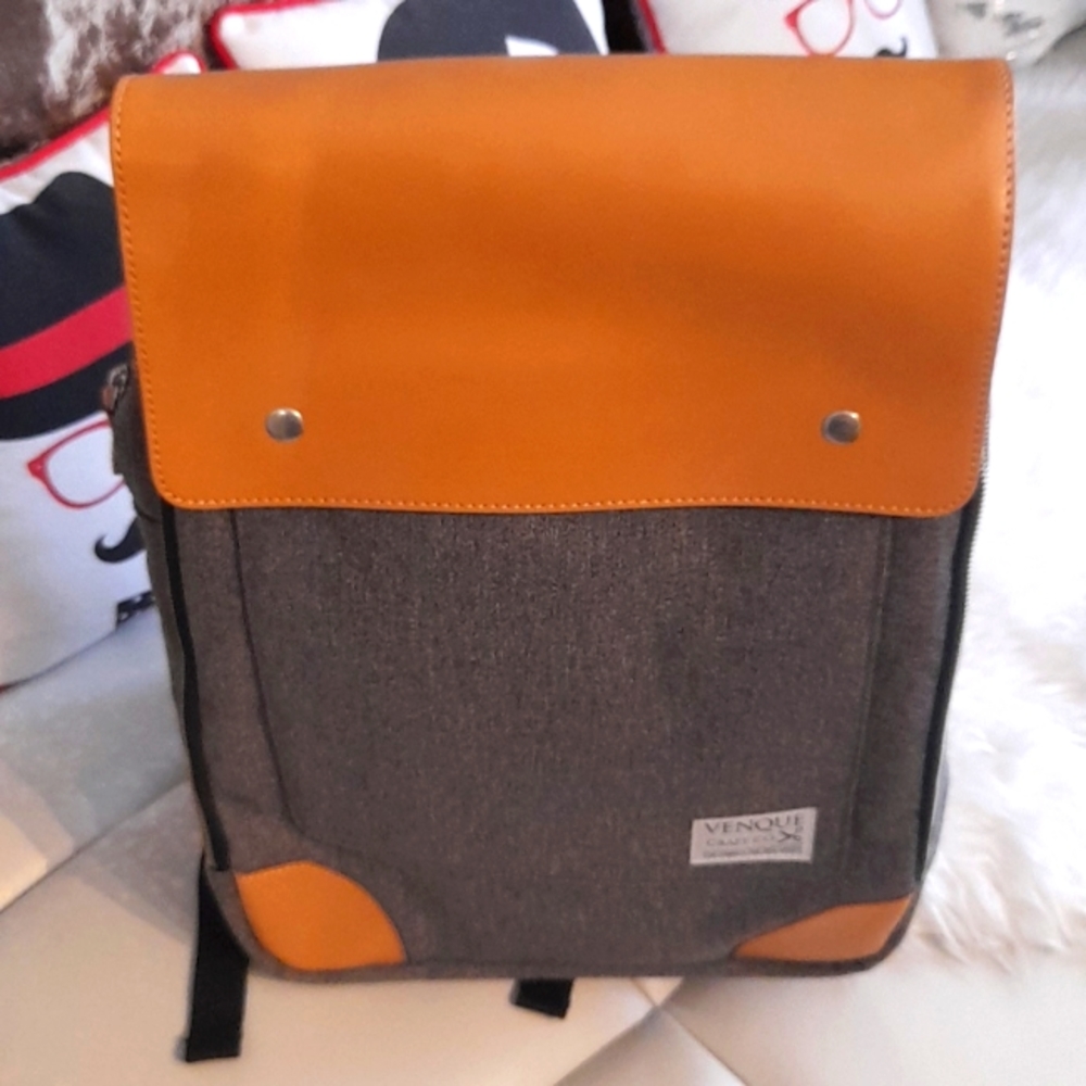 Venque Craft amd Co. Bags